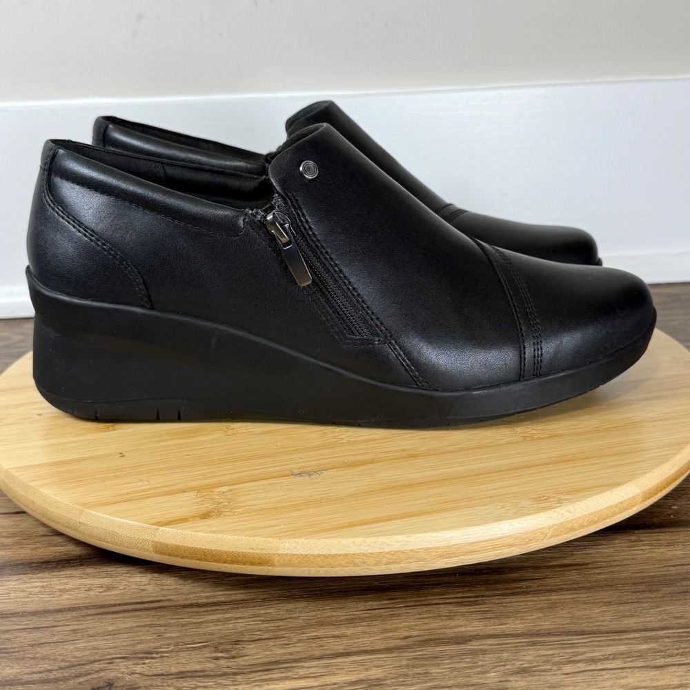 Clarks Suttyn Zip Loafer Womens 11 W Black Leather Wedge Comfort Workwear Modern